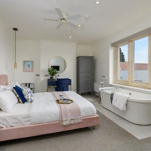Kamer met een King Size Bed